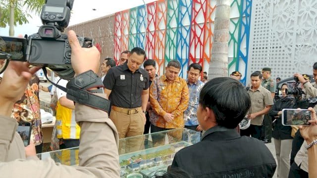 Menko Infrastruktur-Pemkot Makassar Sepakat Maksimalkan Kapasitas Pengolahan Limbah di IPAL Losari