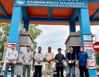 Gandeng Bank Sulselbar, Pembayaran Masuk Pantai Bira Bulukumba Kini Bisa Pakai QRIS