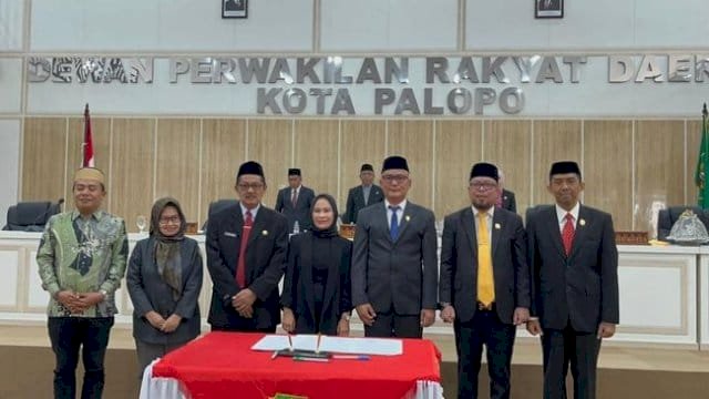 DPRD Palopo Umumkan Naili&ndash;Ome Sebagai Wali Kota dan Wakil Wali Kota Terpilih