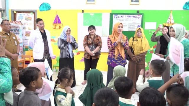 Bunda PAUD Pangkep Nurlita Wulan Purnama Yusran Tinjau Pelaksanaan MPLS, Tekankan Pentingnya Pendekatan Holistik