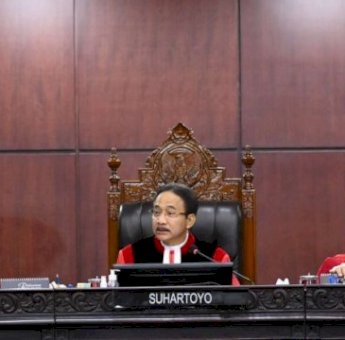 MK Tolak Gugatan Syarat Pendidikan Capres-Cawapres Minimal S1