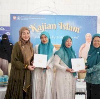 Angelina Sondakh Isi Kajian Islam TP PKK Makassar, Bagikan Kisah Hijrah Penuh Makna