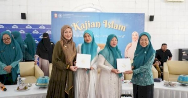 Angelina Sondakh Isi Kajian Islam TP PKK Makassar, Bagikan Kisah Hijrah Penuh Makna