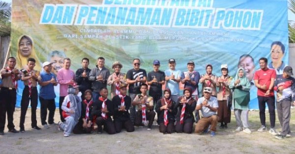 Bupati Irwan Apresiasi Aksi Bersih Pantai, Kunci Majukan Wisata Pinrang