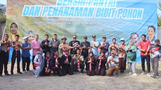 Bupati Irwan Apresiasi Aksi Bersih Pantai, Kunci Majukan Wisata Pinrang