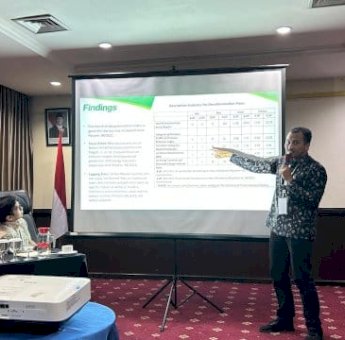 Riset Kalla Institute Tampil di Konferensi Internasional IRSA ke-20 Tembus Top 5 Besar