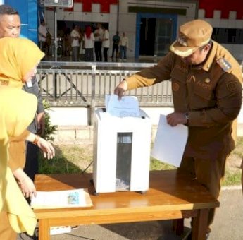 Pemkab Maros Musnahkan Arsip 3 OPD