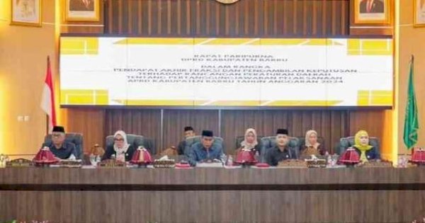 DPRD Barru Sahkan Perda Pertanggungjawaban APBD 2024