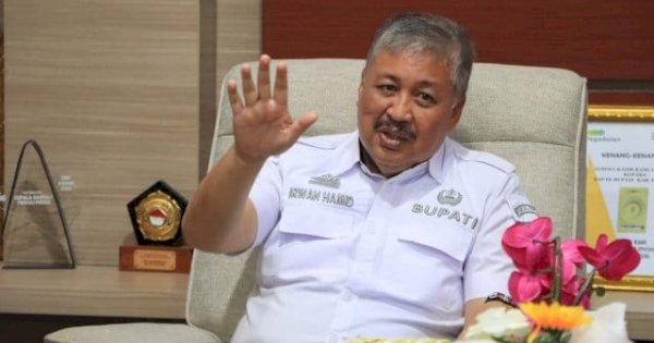 Terima Warga Desa Ulusaddang, Bupati Irwan: Aspirasi Masyarakat Bagian Penting dari Proses Pembangunan