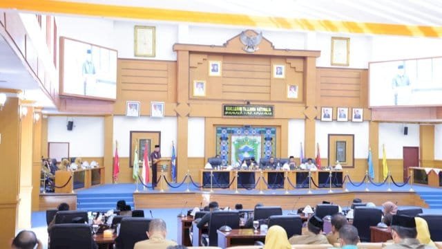 Paripurna DPRD Pangkep, Bupati Yusran Jawab Pandangan Fraksi
