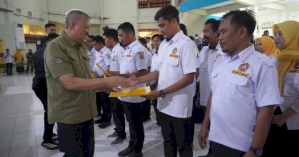 Bupati Irwan Kukuhkan Karang Taruna se-Pinrang, Jadi Mitra Strategis Bangun Pemuda dan Gerakan Sosial