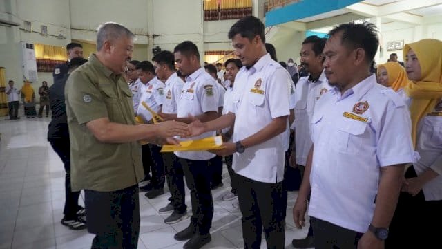 Bupati Irwan Kukuhkan Karang Taruna se-Pinrang, Jadi Mitra Strategis Bangun Pemuda dan Gerakan Sosial