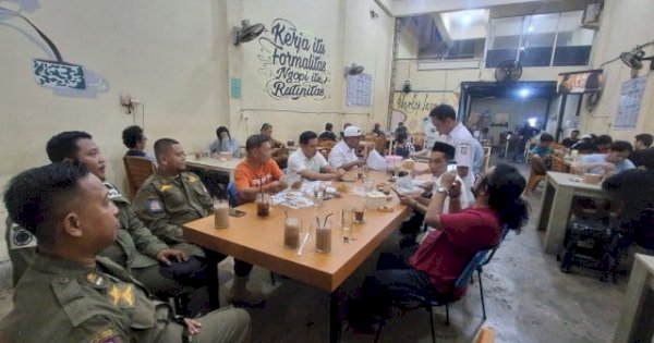 PD Pasar Makassar Tertibkan Pedagang Bayangan, Alihkan di Zona Nyaman