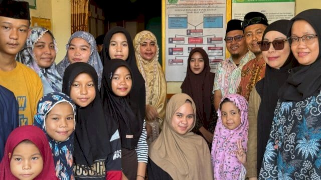 Muharram Penuh Berkah, KPU Makassar Santuni Anak Yatim