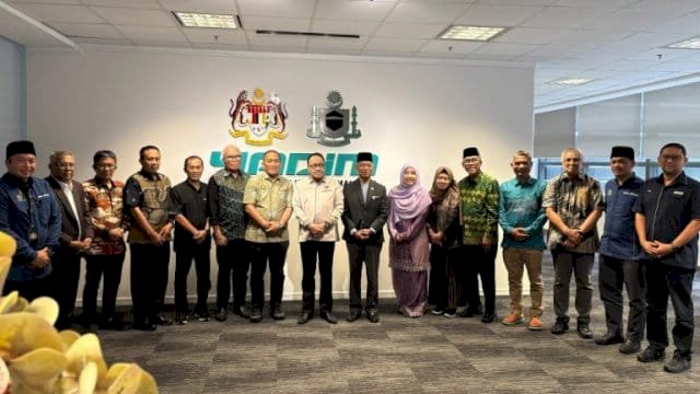 Di Hadapan Pimpinan YADIM Malaysia, Bupati Irwan Paparkan Potensi dan Keragaman Agama di Lutim