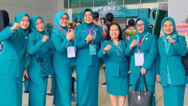 Ketua TP PKK Pinrang Sri Widiyati Hadiri Peringatan HKG ke-53 dan Rakernas X PKK di Balikpapan
