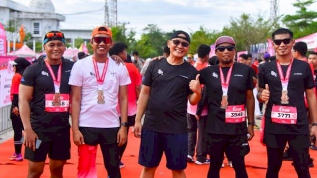 Ketua DPRD Palopo Ramaikan Fun Run Smartfren, Jersey SER Jadi Sorotan