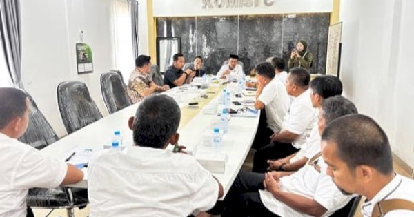 Rapat Komisi C DPRD Palopo dengan Perumda Tirta Mangkaluku, Evaluasi Pelayanan Air Bersih