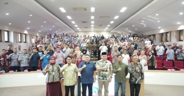 Makassar Bergerak, Wujudkan Kota Bersih dan Sehat Menuju Adipura