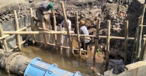 PDAM Makassar Tuntaskan Koneksi Pipa Distribusi Utama di Pa’baeng-Baeng