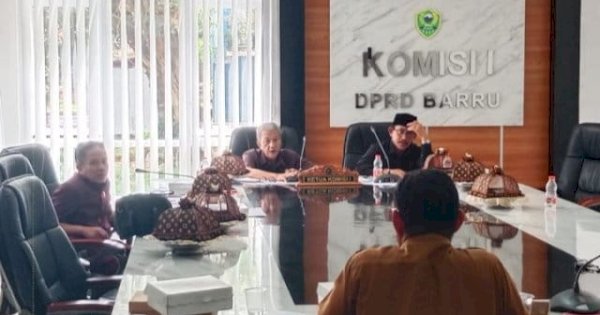 Komisi I DPRD Barru Bahas Kerjasama Media dengan Diskominfo-SP