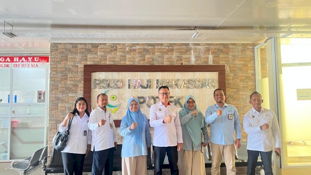Kemenko Polkam Tinjau Pelaksanaan Program Cek Kesehatan Gratis di RSUD Haji Makassar