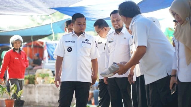 Tasming Hamid Pastikan Stabilitas Harga dan Stok Bahan Pokok di Pasar Tradisional Modern