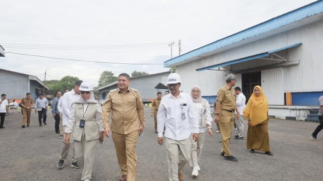 Dikunjungi Komisi IV DPR RI, Bulog Makassar Pastikan Stok Beras Aman Terkendali