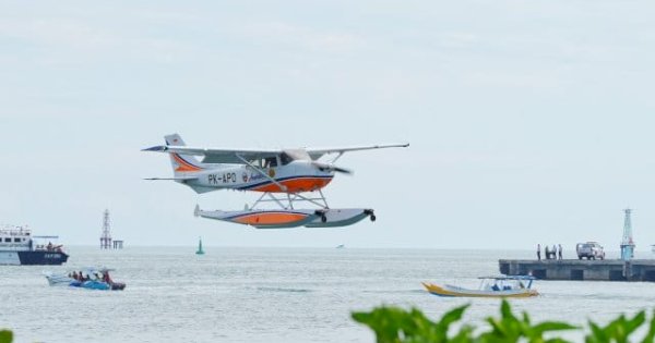 Kepala Daerah Sulsel Sambut Seaplane sebagai Solusi Kesehatan, Bantuan Sosial, dan Akses Wisata