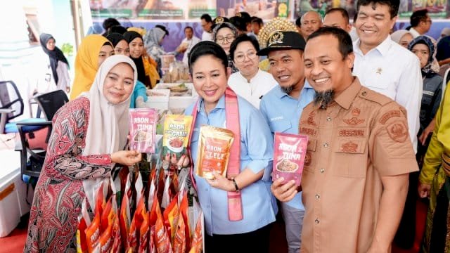 Gubernur Andalan Dampingi Komisi IV DPR RI Kunker di BPPMHKP Makassar, Titiek Soeharto Puji Komoditas Ekspor Laut Sulsel