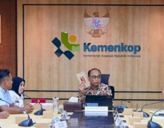 Apdesi Sulsel Temui Menkop, Bahas Pemasaran Produk Desa