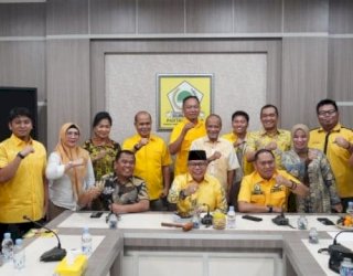Taufan Pawe Tegaskan Fraksi Golkar DPRD Sulsel Harus Jadi Mitra Kritis Pemerintah