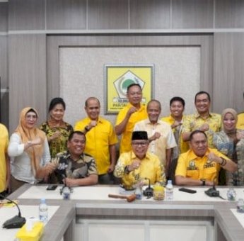 Taufan Pawe Tegaskan Fraksi Golkar DPRD Sulsel Harus Jadi Mitra Kritis Pemerintah