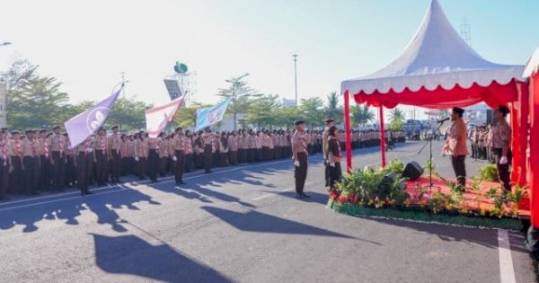 Jadi Pembina Upacara Hari Pramuka, Gubernur Sulsel: Untuk Membentuk Akhlak Moral dan Jiwa Kebersamaan