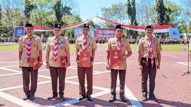 Bupati-Wabup Sidrap Terima Penghargaan Gerakan Pramuka 2025