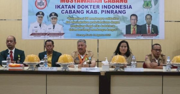 Muscab IDI Pinrang, Bupati Irwan Tekankan Pelayanan Kesehatan Tanpa Batas