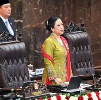 Di Hadapan Jokowi, Puan Singgung Sering Ada Campur Tangan pada Demokrasi Indonesia