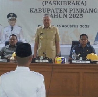 Bupati Pinrang Irwan Kukuhkan 70 Paskibraka: Tugas Mulia, Ribuan Mata Akan Menyaksikan