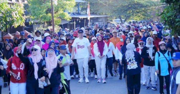 Ribuan Warga Pangkep Ikuti Jalan Santai HUT Ke-80 RI, Bupati Yusran Apresiasi Antusiasme Masyrakat