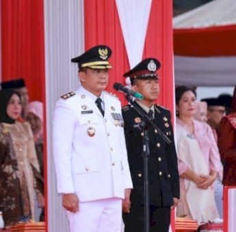 Upacara Penurunan Bendera Tutup Khidmat Peringatan HUT RI ke-80 Pinrang