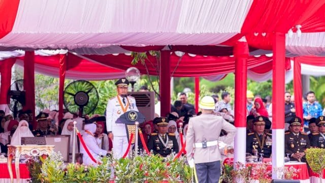 Gubernur Sulawesi Selatan (Sulsel) Andi Sudirman Sulaiman menjadi Inspektur Upacara (Irup) pada Peringatan Hari Kemerdekaan Republik Indonesia ke-80.