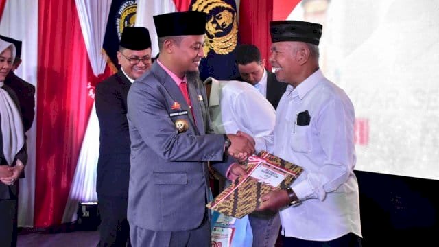 Ratusan Warga Binaan Lapas Makassar Dapat Remisi Kemerdekaan