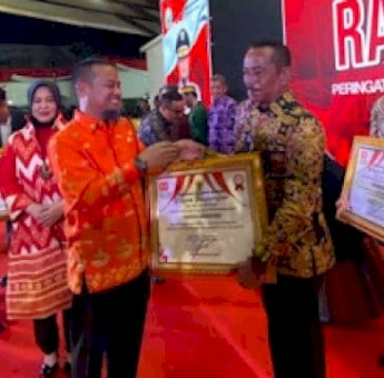 Hadiah di HUT Kemerdekaan, Sinjai Terima Penghargaan IBEI Tertinggi di Sulsel