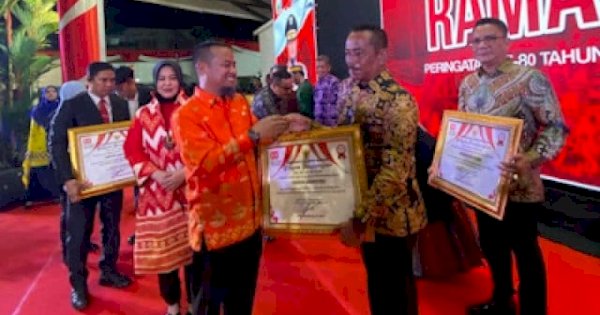 Hadiah di HUT Kemerdekaan, Sinjai Terima Penghargaan IBEI Tertinggi di Sulsel