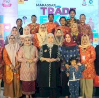 Semangati Pelaku UMKM, Aliyah Mustika Ilham Tinjau Tenant di Makassar Trade Expo