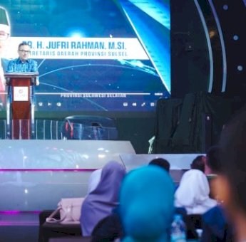 Sekda Sulsel Buka Pendidikan Politik bagi Generasi Muda