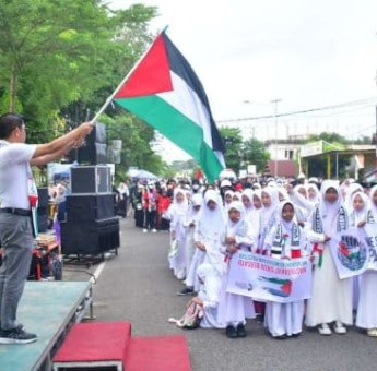Masyarakat Sinjai Gelar Long March Aksi Solidaritas Palestina
