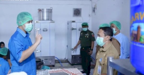 Bupati Pangkep Yusran Lalogau Resmikan SPPG Tumampua, Layani 2.310 Penerima Manfaat-Harapkan Tak Ada Lagi Anak Stunting