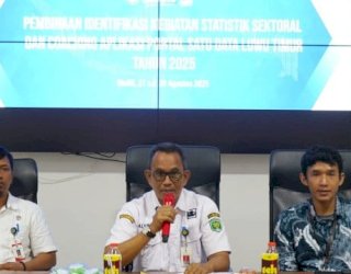 Pemkab Lutim Gelar Pembinaan Statistik Sektoral dan Coaching Portal Satu Data