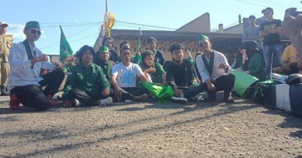 Ratusan Mahasiswa HMI Sidrap Suarakan Keadilan, Bupati Sidrap Hadir Langsung Temui